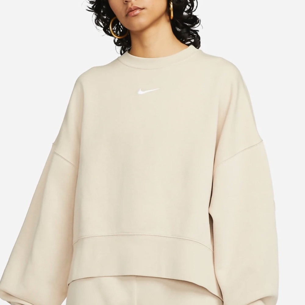 Nike Essentials Cropped Crewneck